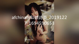 [MP4]STP31793 【极品女神白虎尤物】首爆露脸最强网红女神『八月未央』最新露脸诱惑 大J8震动棒激情紫薇 双管齐下白浆直流 VIP0600