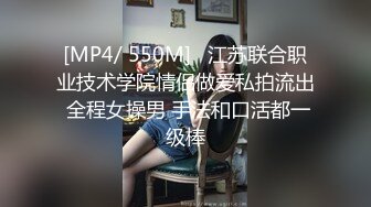 人美逼嫩水又多，高颜值极品学妹大秀诱惑直播，全程露脸白丝诱惑跟狼友互动听指挥玩弄骚穴，高潮喷水好刺激