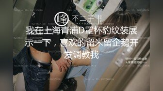 跳舞的女孩身体确实比较软