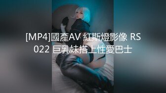 [MP4/ 422M]&nbsp;&nbsp;極品網紅情侶Avove居家日常啪啪,不愧為舔B小王子,舌頭十分靈活,搞得妹子上天