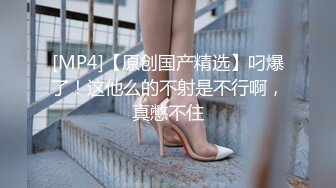 重磅9月无水福利，万人求档OF满分颜值，大奶女神bratsuyeon露脸性爱自拍，极度反差，3P啪啪一字马