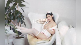 李老师探花之约了个良家小少妇，乖巧听话不粘人，让妹子干了没一会就射了，骚逼没满足不停撸着鸡巴