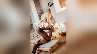 [MP4/ 919M] 乖巧的小少妇露脸让大哥在镜头前肆意玩弄，给狼友展示逼逼舔蛋蛋吸大屌