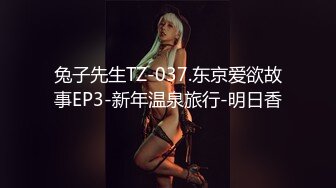 全景2022【高丝制服】连着两次拍到黑丝长发美女的小黑鲍